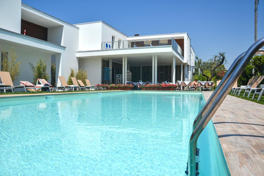 Hotel Maximilian Bardolino Ngoại thất bức ảnh