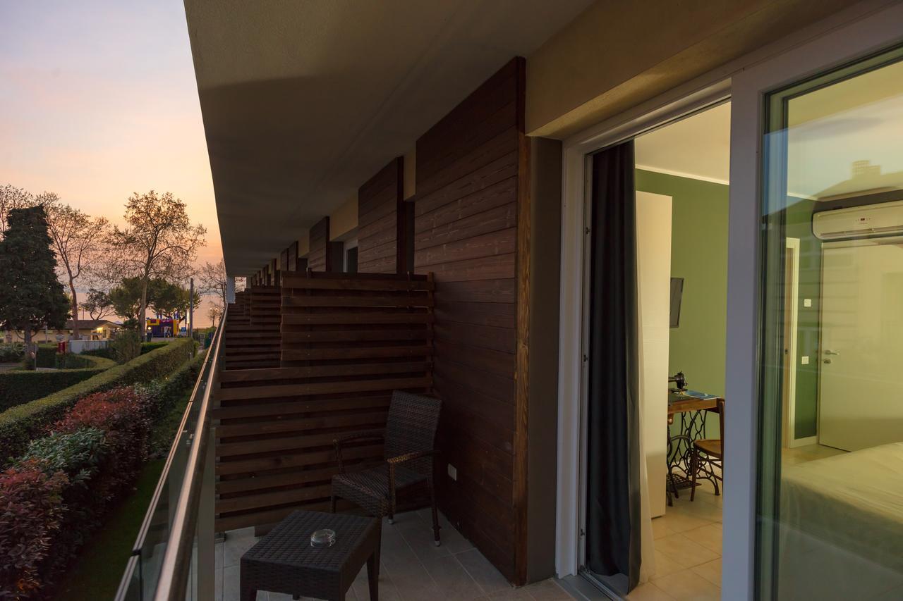 Hotel Maximilian Bardolino Ngoại thất bức ảnh